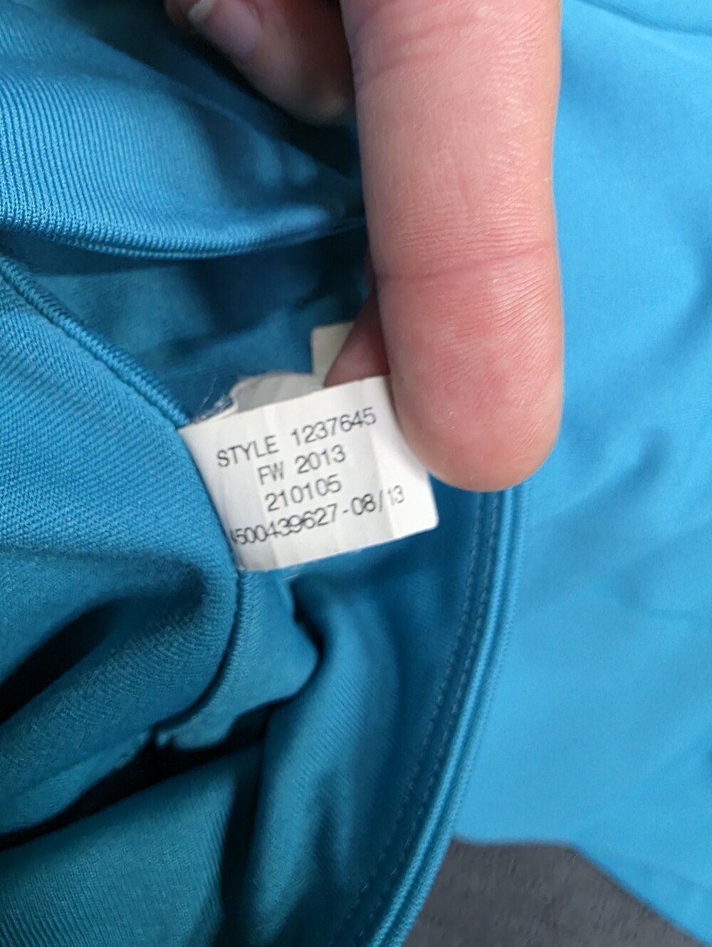 Under Armour All Season Gear Semi-Fitted Turquoise Full Zip Jacket Womens Size M - Picture 11 of 11